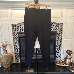 Chico’s Fabulously Slimming black leggings, size 8 or Chico’s size 1, EUC